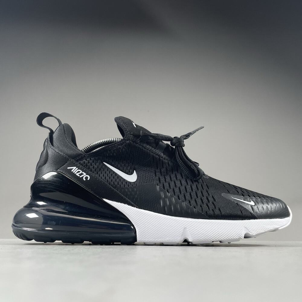 Womens 12 Mens 10.5 Nike Air Max 270 Black White Running Shoes Athletic Sneakers - Picture 6 of 9